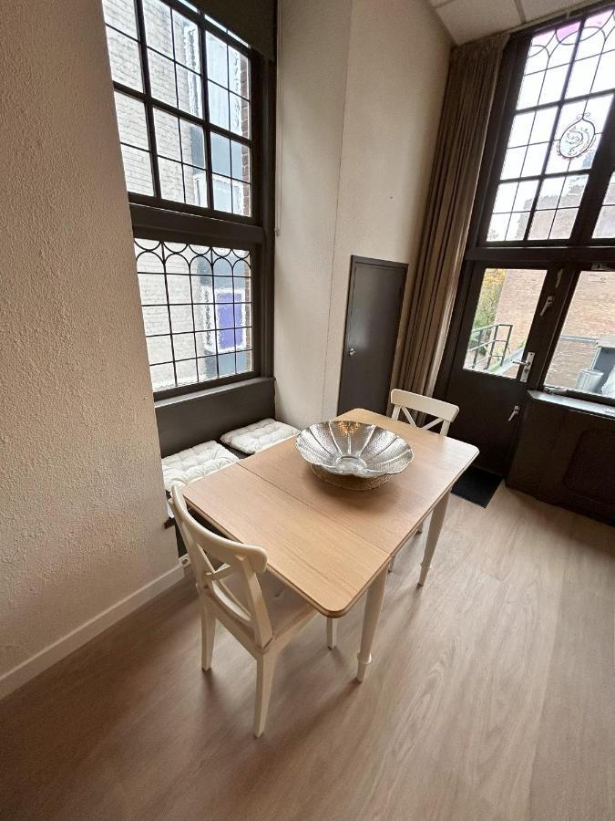 Cozy Independent Studio S2, City Centre Dordrecht Bagian luar foto